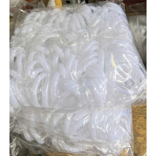 Bịch 100 Cái - Khoen Nhựa Treo Rèm Cửa Có Chốt Gài