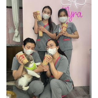 đồng phục spa ( xám viền hồng )