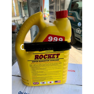 Nước làm mát Rocket 999 loại 4lít(xanh)