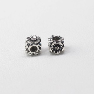 Charm bạc chặn hình hoa - bạc 925