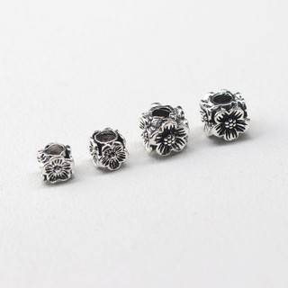 Charm bạc chặn hình hoa - bạc 925