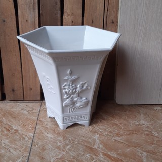 Chậu nhựa lục giác hoa văn 4 chân phúc lộc thọ cao cấp trồng hoa tết