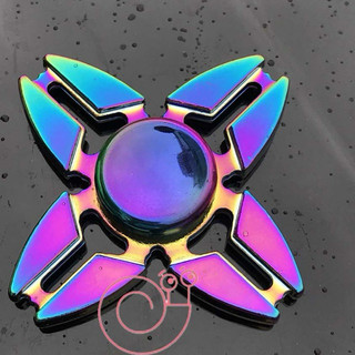 Con quay Finger Spinner 4 cánh phản quang kim loại cao cấp