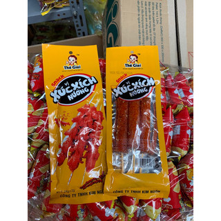 Snack vị xúc xích nướng cùng bạn chia sẻ niềm vui
