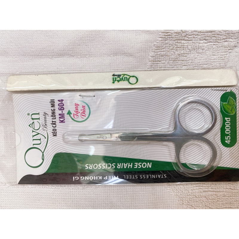 Kéo tỉa lông mủi