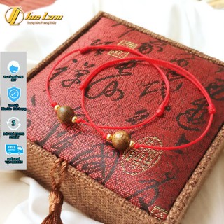 Vòng tay chỉ đỏ tươi mix hạt trầm hương tốc 8 li bi màu vàng may mắn bình an - DIY TUỆ LÂM