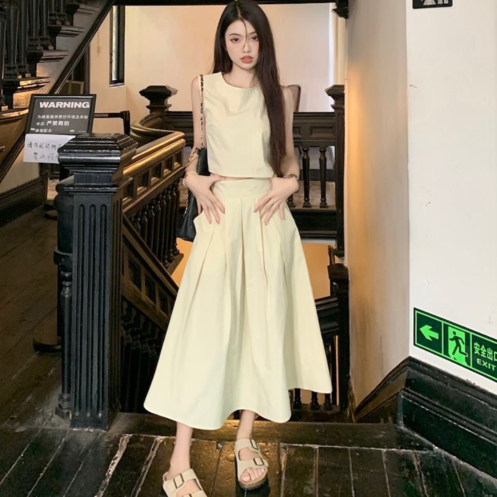 Set Váy CROPTOP áo không tay kèm chân váy xếp ly dài 85cm chất thô hàn mềm mát có ảnh thật | BigBuy360 - bigbuy360.vn