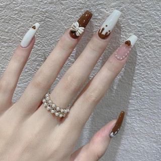 M01 Nailbox Nuna móng úp thiết kế móng tay màu nâu sô cô la chocolate đính nơ viền hạt