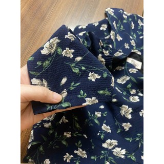 Váy của She trễ vai size S