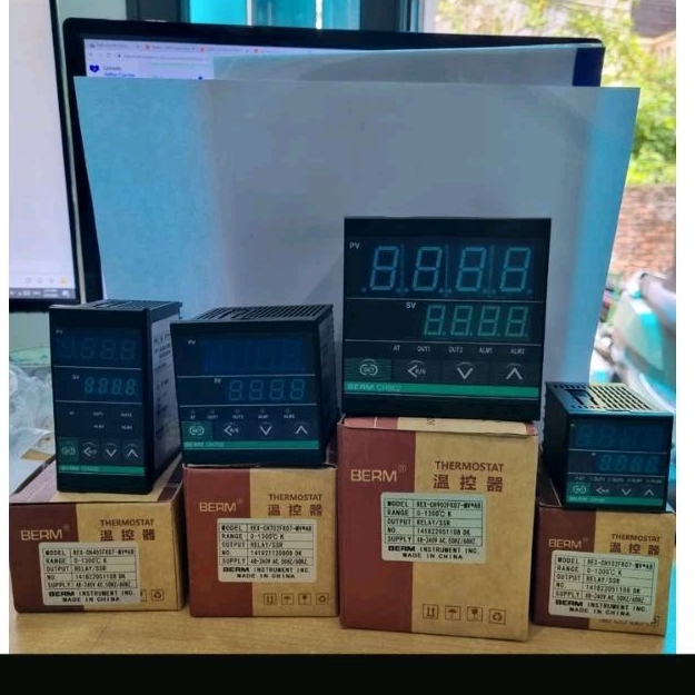Đồng hồ điều khiển nhiệt độ Berm Rex CH102,CH402,CH702,CH902. Ngõ ra Relay và SSR