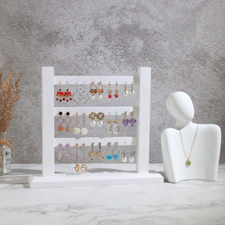 Giá treo trang sức đẹp cho shop