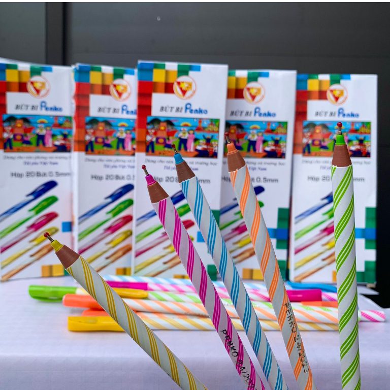 Hộp 20 bút bi nến dài siêu bền đẹp