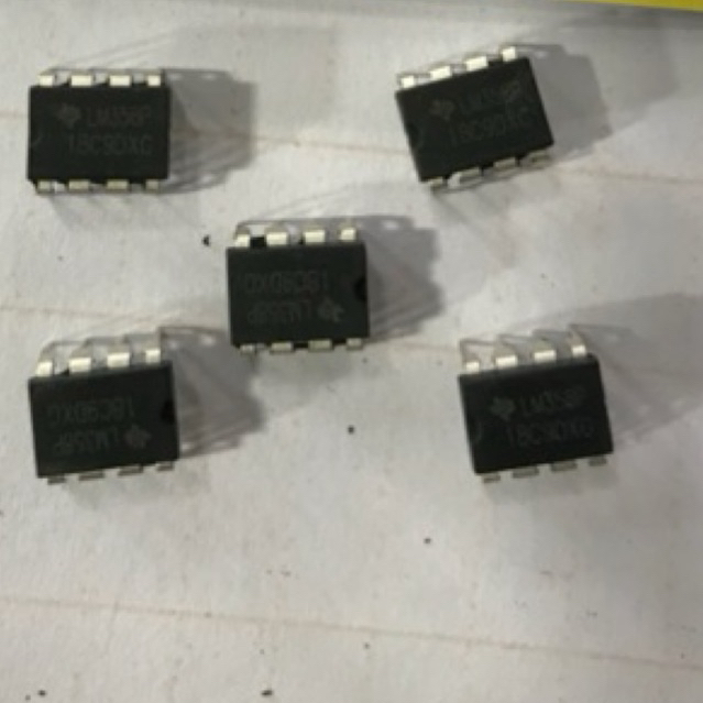 5 con IC LM 358 DIP8 chân cắm