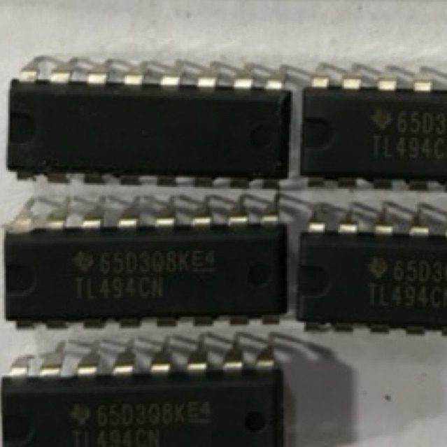 5 con IC TL 494 DIP16 chân cắm