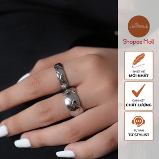 Nhẫn nữ cao cấp khắc vân Coco Crush Jesmee chất liệu titan mạ vàng không gỉ - R3514