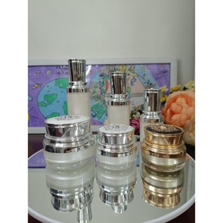 vỏ hũ chiết mỹ phẩm  HOA TUYẾT 15ml, 30ml TRẮNG