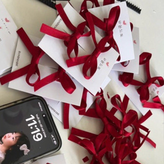 Nanciroom | kẹp đỏ đô ruy băng cho em bé gái