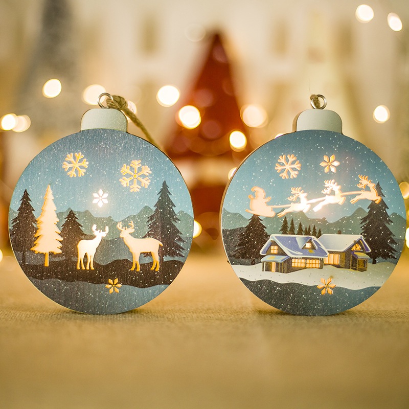 Đèn Gỗ Treo Cây Hình Trái Châu GT61 Trang Trí Noel Giáng Sinh (Hoạ Tiết Ngẫu Nhiên)