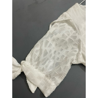 thanh lý đầm trắng size m eo 74 đổ lại