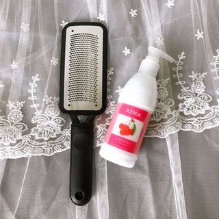 Bàn Trà Gót Chân Lấy Da Chết