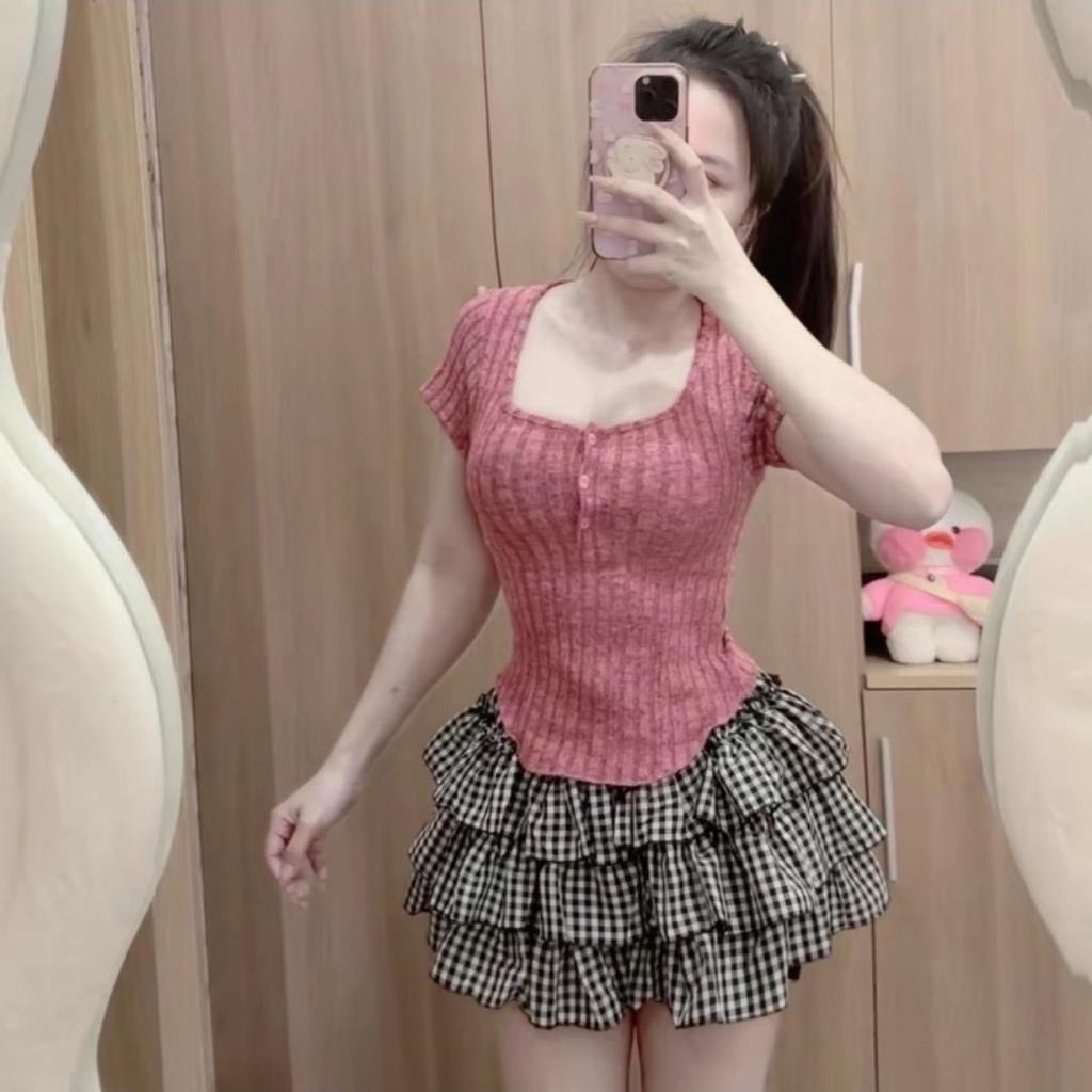 [DƯỚI 52kg]-(Hàng Loại 1) Áo thun nữ tay ngắn chất len đũa co dãn cổ u gài nút vạt bầu croptop | BigBuy360 - bigbuy360.vn