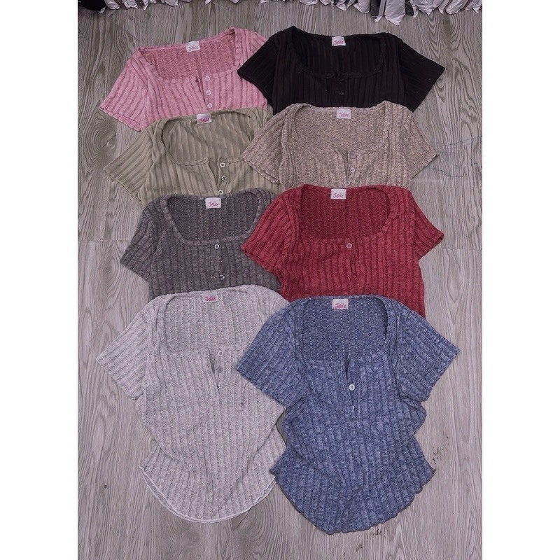[DƯỚI 52kg]-(Hàng Loại 1) Áo thun nữ tay ngắn chất len đũa co dãn cổ u gài nút vạt bầu croptop | BigBuy360 - bigbuy360.vn