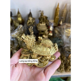 Long quy cõng con bằng đồng cỡ nhỡ
