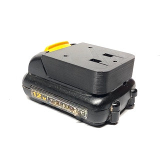Đế pin dewalt 10.8v/ 12v