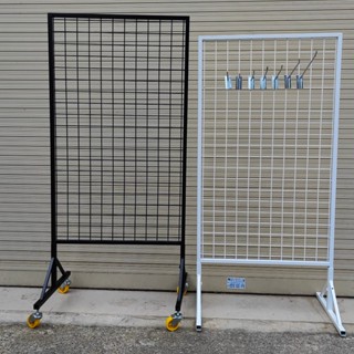 Khung lưới sắt treo phụ kiện trang trí, khung lưới có chân - 1.2mx60