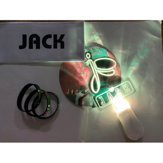 Lightstick jack (kèm 1 vòng tay và 1 quạt)