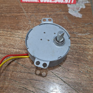 Motor, Mô tơ đảo gió quạt nước trục vát