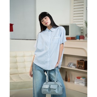 [Voucher Extra] Áo sơ mi nữ tay ngắn form rộng phối túi ren nút hoa Cerise Shirt - Sibling House