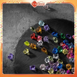 Đá Màu, Đá Nhựa Trong, Đá Trang Trí Nai Decor Làm Phụ Kiện Trang Trí Chụp Ảnh, Trang Trí Thuỷ Sinh, Cá Cảnh, Bể Cá