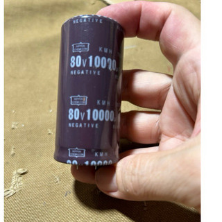 Tụ lọc nguồn 10000uf 80V  3.5x7