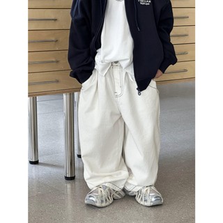  MOJI KIDS QUẦN JEAN BAGGY ỐNG RỘNG MÀU TRẮNG BE FORM VỪA CHẤT MỀM MỎNG MỊN CHO BÉ 