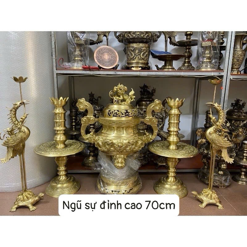 Bộ đỉnh thờ lư thờ chân nến bằng đồng cattut nguyên chất đỉnh cao 70