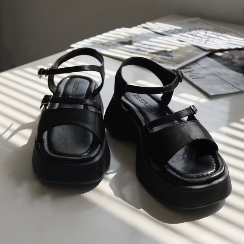 Giày sandal 25 STUDIO