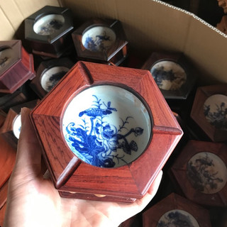 Gạt tàn lòng sứ gỗ trắc cao cấp