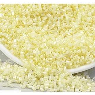 Cườm gãy đính kết 3mm (45g) #0203