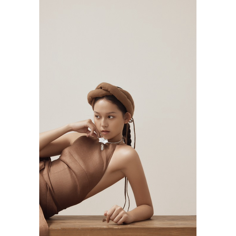 SEASON STUDIOS | váy yếm ngắn Winsome new 98%