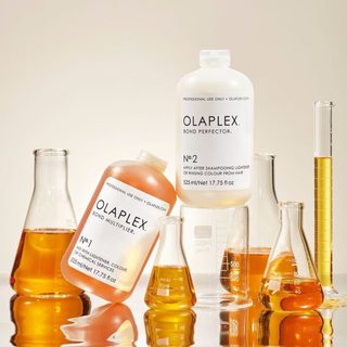 BOND PERFECTOR PHỤC HỒI TÓC OLAPLEX SỐ 2 525ml