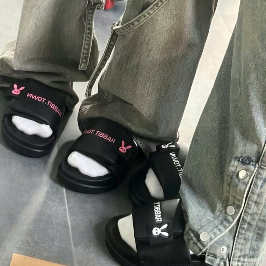 Dép Rabbit Town Denim Kèm Thẻ Logo Dán Xé Đế Cao 4cm Mang Êm Chân Đế Cao / Đổi Size / Bảo Hành