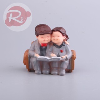 [SIÊU RẺ❤️] – Ông Bà Đọc Sách - Trang trí bánh sinh nhật bánh kem