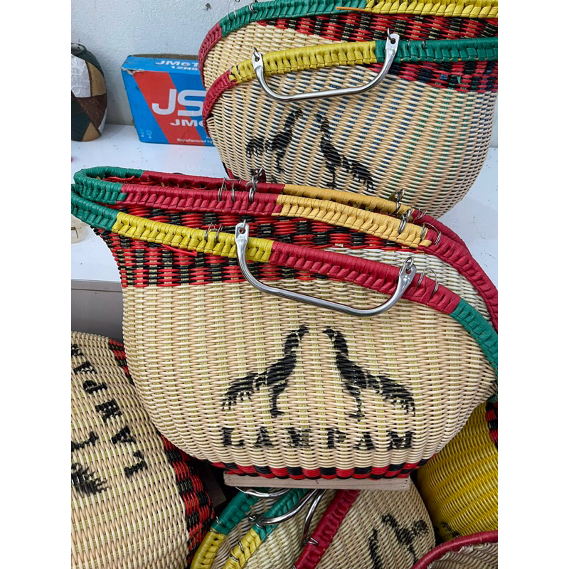 Giỏ gà thái giỏ đựng gà chọi giỏ biếu gà có quai xách đan mây chắc chắn bền, đep nhiều màu - Giỏ gà 