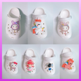 Cham/Sticker/Jibbitz trang trí dép sục Crocs cho bé trai bé gái gắn sẵn nút cài để gắn vào dép Crocss