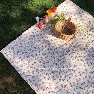Khăn trải bàn hoa nhí vintage ( vải chụp ảnh decor retro không may viền )