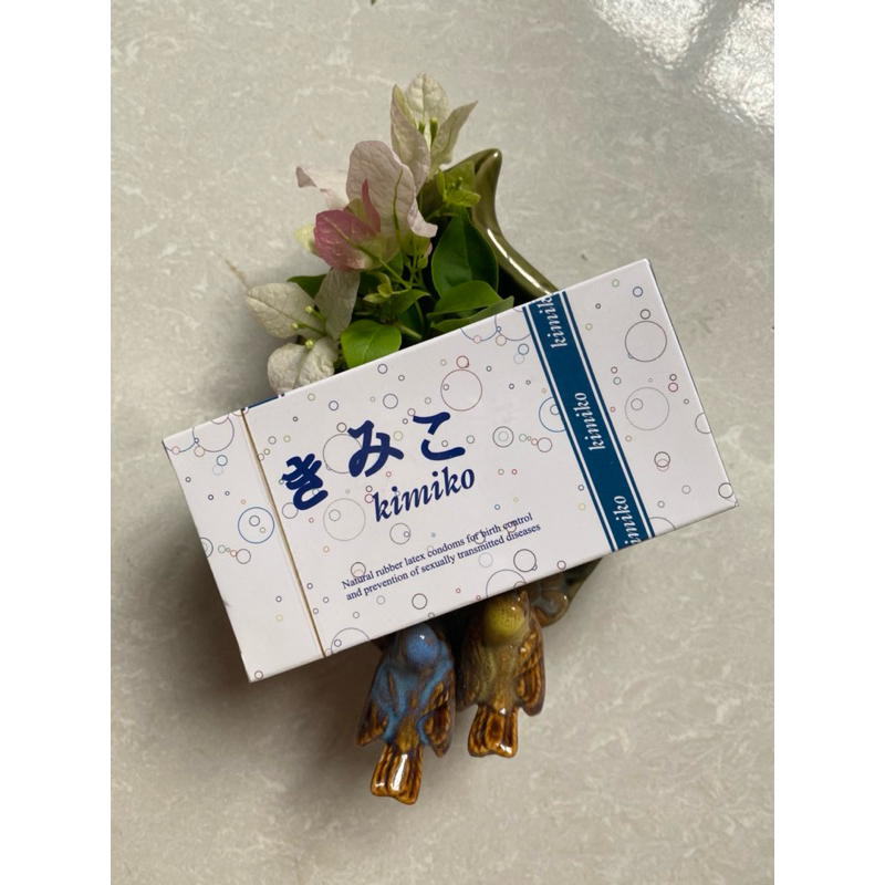 Bao Cao Su Kimiko Siêu Mỏng, Trơn Hộp 12 Chiếc