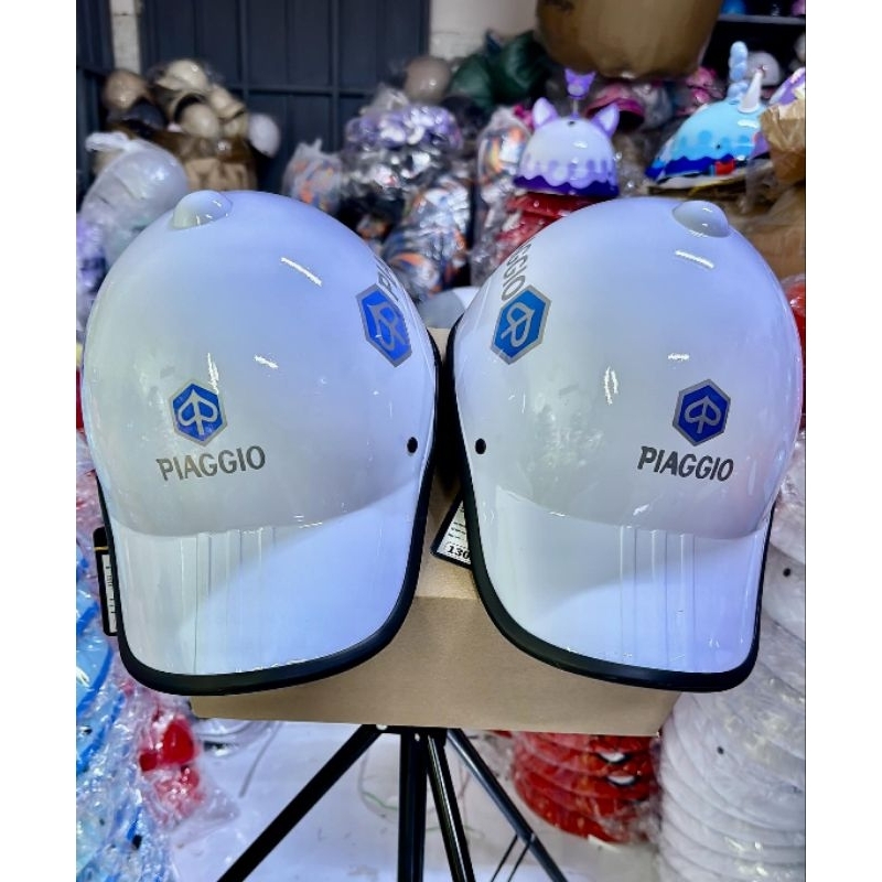 Mũ bảo hiểm lưỡi trai piago ( trắng viền đen)