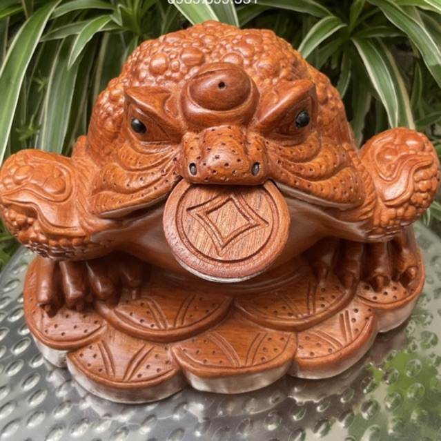 TƯỢNG CON CÓC THIỀM THỪ GỖ HƯƠNG