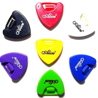 hộp đựng phím gãy đàn guitar, hộp đựng pick guitar dán trên thùng đàn